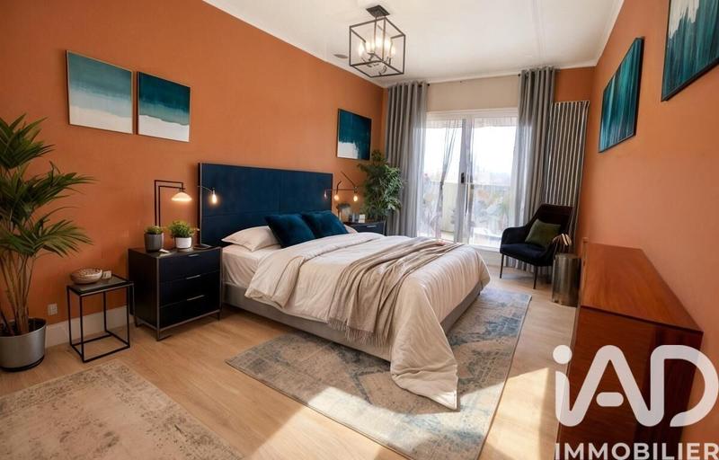 Appartement - 85 m² - 4 pièces