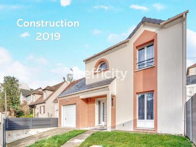 Maison - 100 m² - 5 pièces