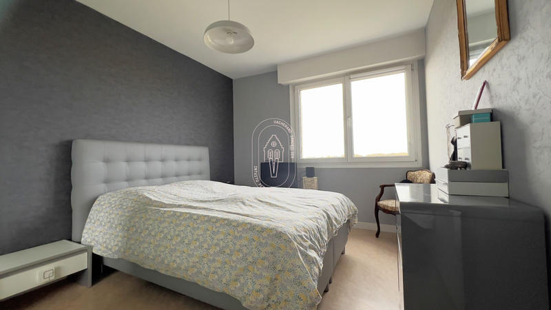 Appartement - 85 m² - 4 pièces