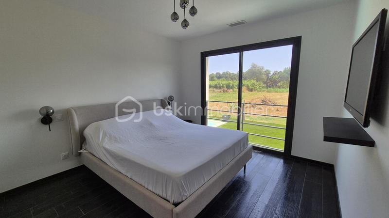 Villa - 140 m² - 5 pièces