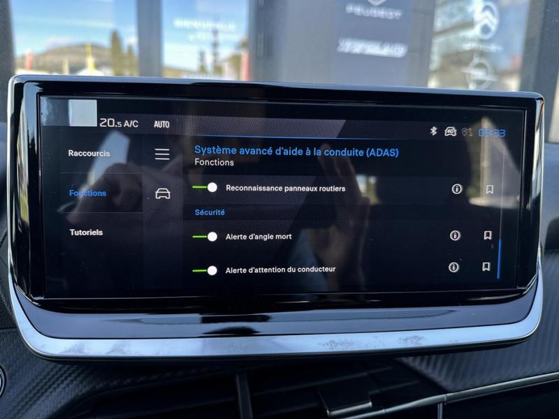 Peugeot 2008 II Hybrid 145 e-Dcs6 Allure
