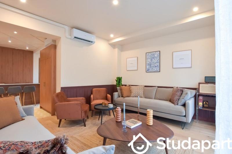 Chambre - 10 m² - 1 pièce