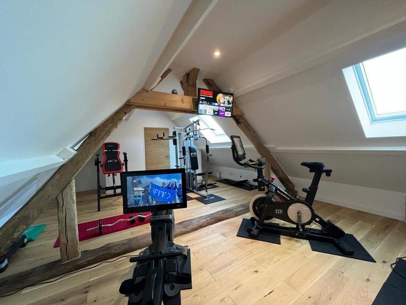 Maison - 300 m² - 7 pièces