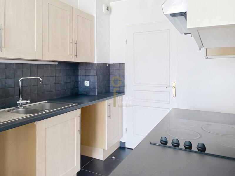 Appartement - 65 m² - 3 pièces