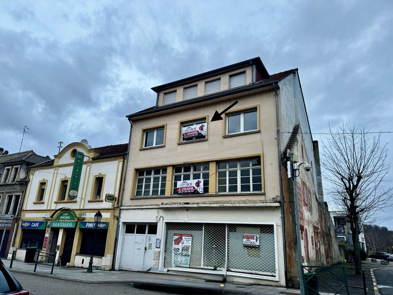 Appartement - 105 m² - 5 pièces