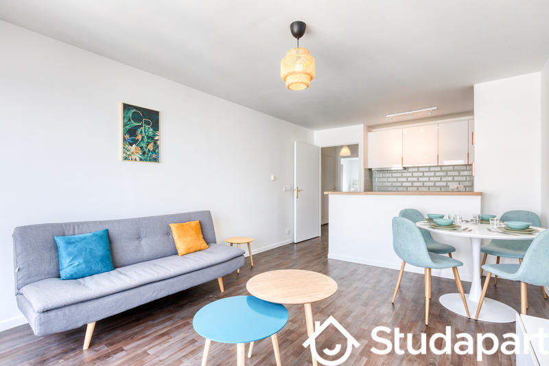 Chambre - 13 m² - 1 pièce