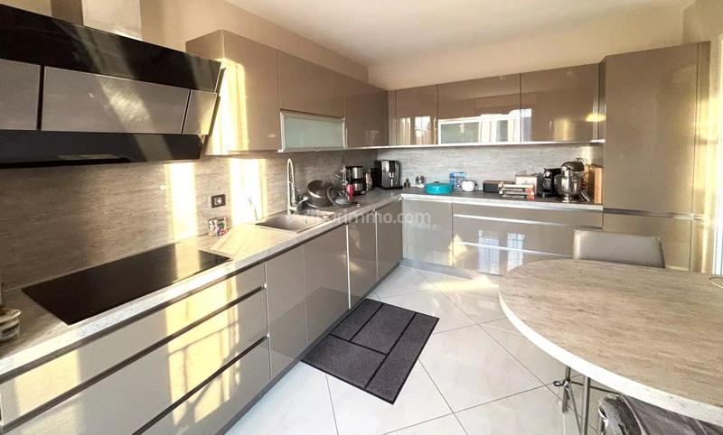 Maison - 116 m² - 6 pièces