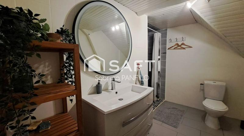 Maison - 200 m² - 9 pièces