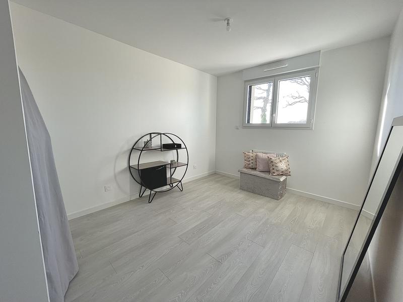 Maison - 94 m² - 5 pièces