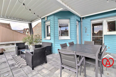 Maison - 216 m² - 7 pièces