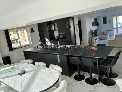 Villa - 170 m² - 5 pièces