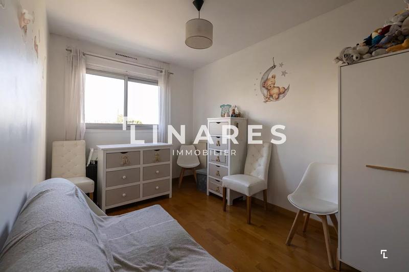 Appartement - 111 m² - 4 pièces