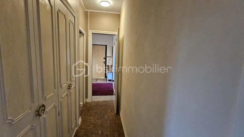 Appartement - 89 m² - 3 pièces