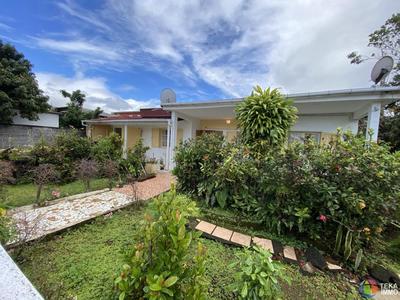 Maison - 112 m² - 7 pièces