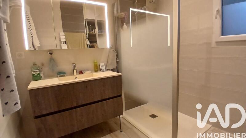 Maison - 97 m² - 5 pièces