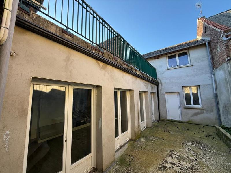 Maison - 200 m² - 6 pièces