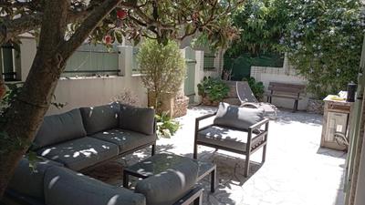 Maison - 102 m² - 5 pièces