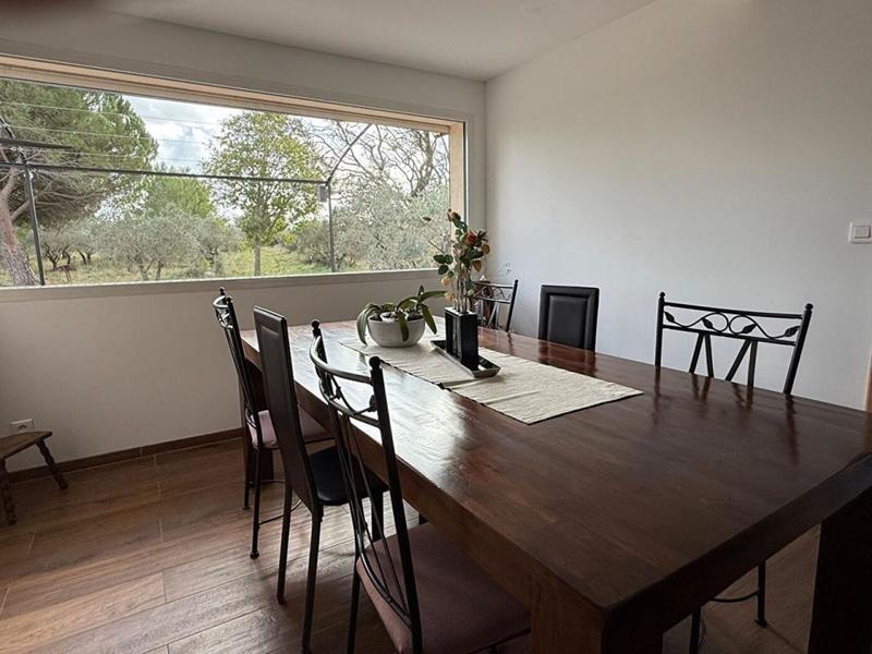 Maison - 198 m² - 7 pièces