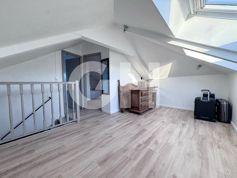 Maison - 129 m² - 6 pièces