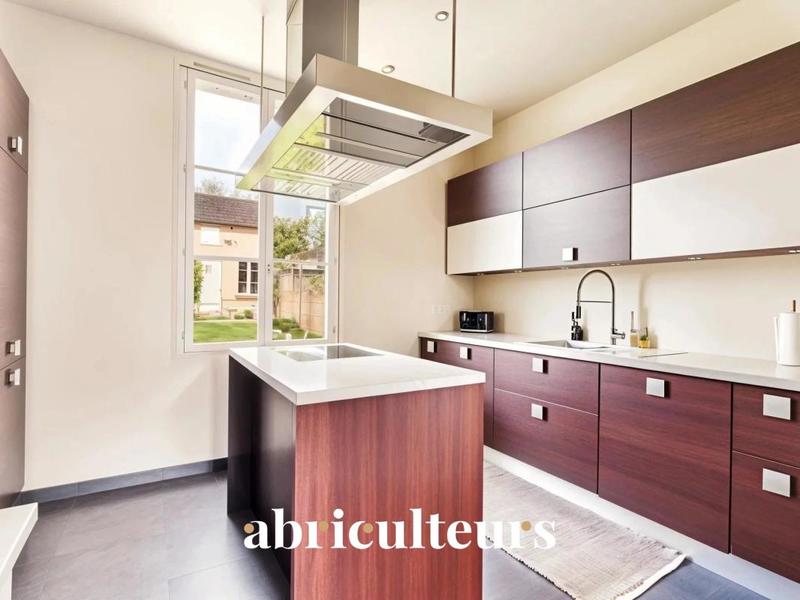 Maison ancienne - 152 m² - 7 pièces