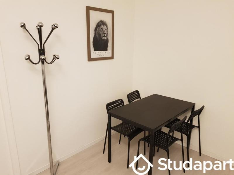 Chambre - 69 m² - 1 pièce