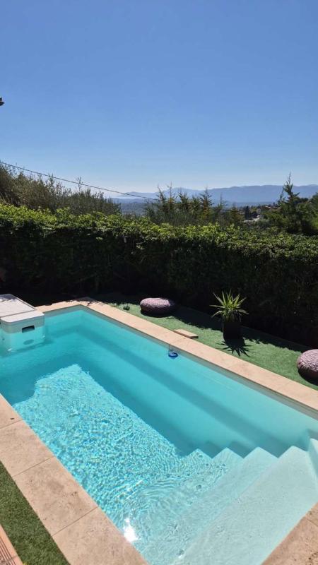 Villa - 223 m² - 9 pièces