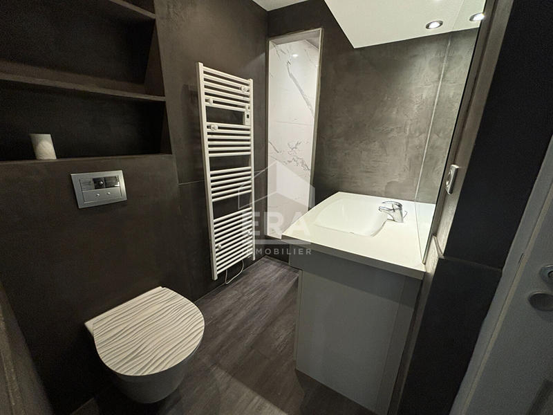 Appartement - 98 m² - 4 pièces