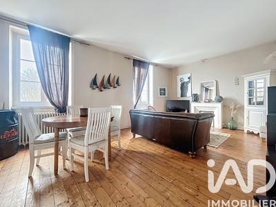 Appartement - 100 m² - 4 pièces