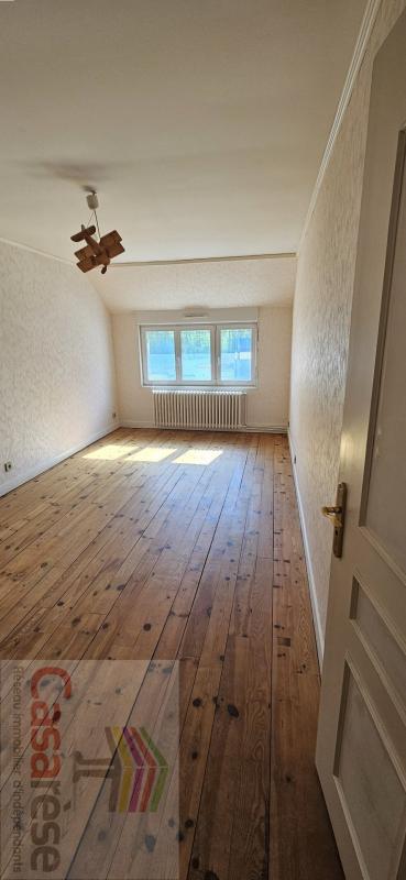 Local commercial - 120 m² - 4 pièces