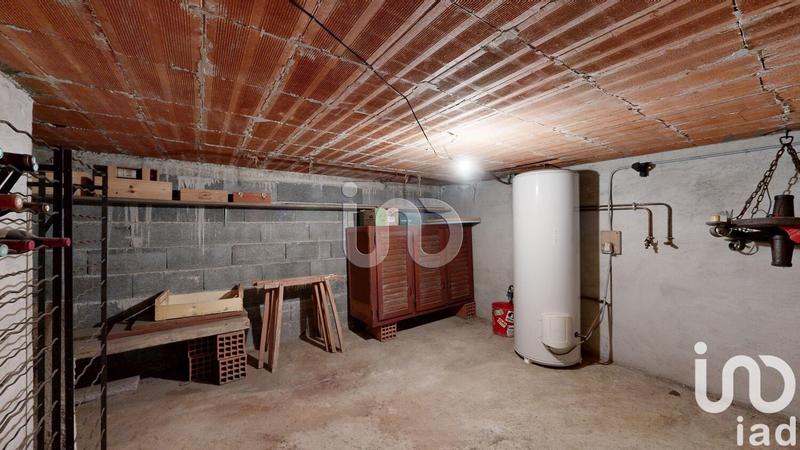 Maison - 221 m² - 7 pièces