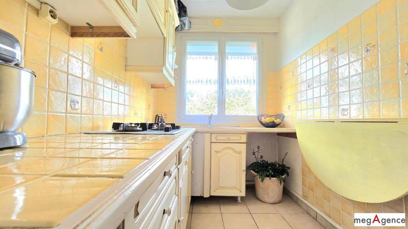 Appartement - 63 m² - 4 pièces