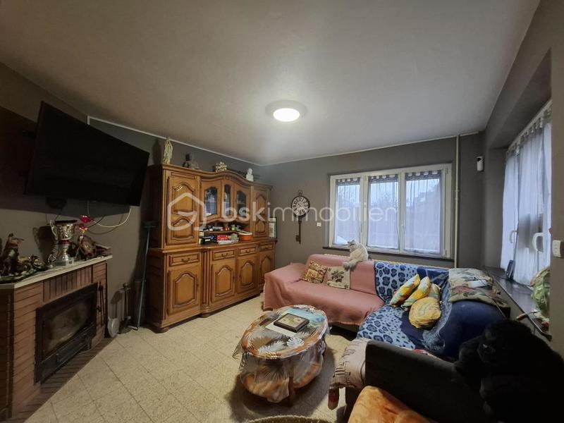 Maison - 90 m² - 6 pièces