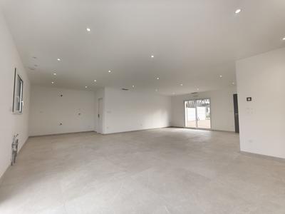 Maison - 111 m² - 5 pièces