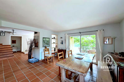 Villa - 145 m² - 6 pièces