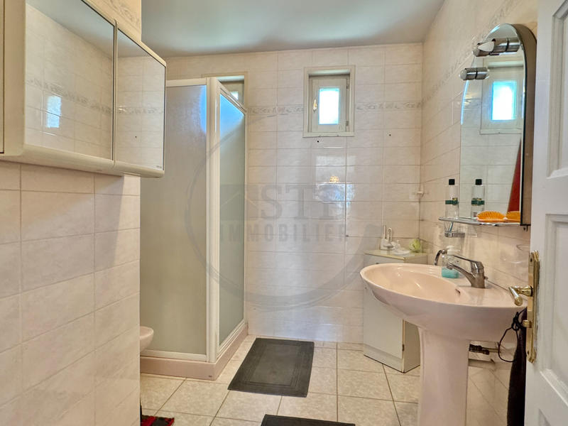 Maison - 87 m² - 5 pièces