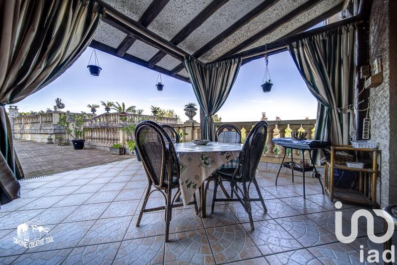 Maison - 251 m² - 8 pièces