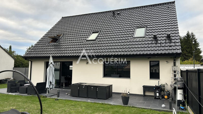 Maison - 133 m² - 6 pièces