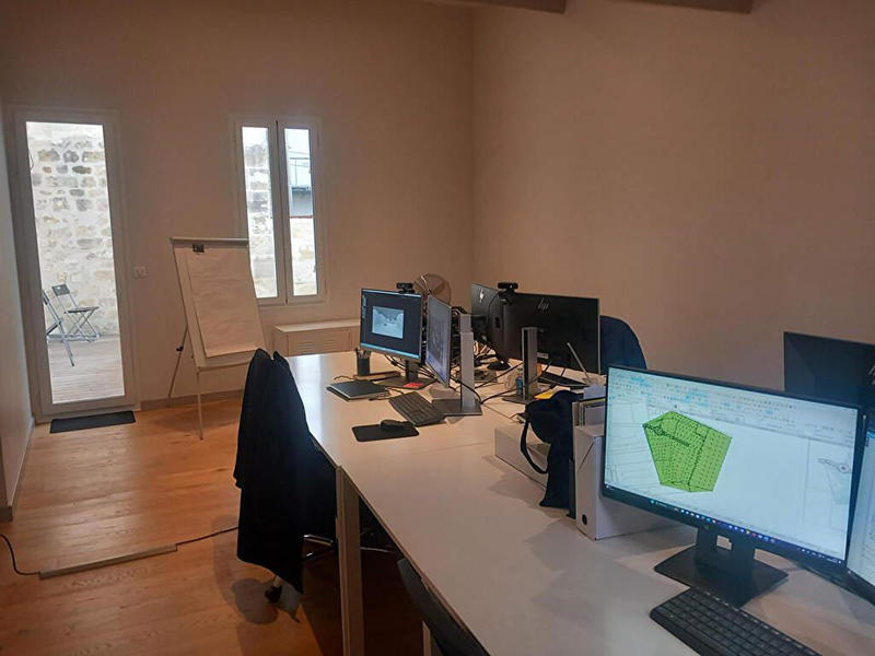 Bureau - 275 m²