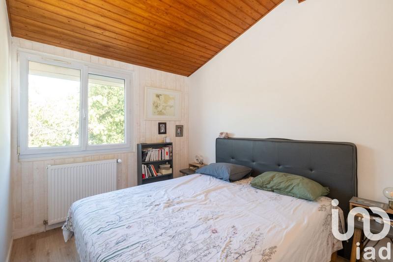 Maison - 99 m² - 5 pièces