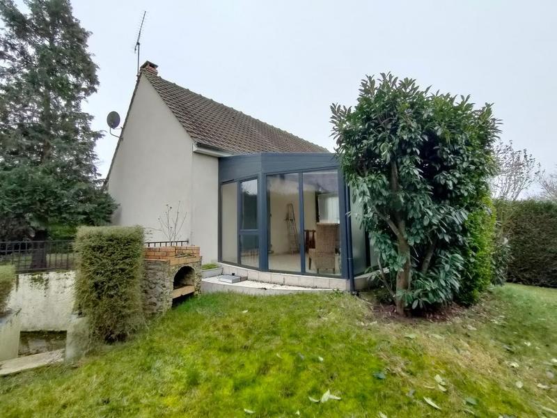 Maison - 99 m² - 4 pièces