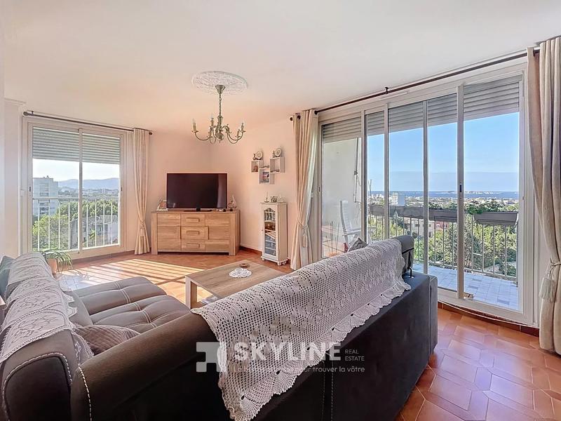 Appartement - 83 m² - 4 pièces