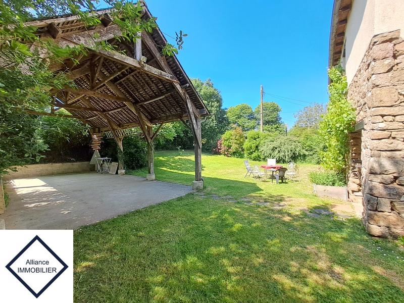 Maison - 169 m² - 6 pièces