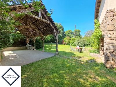 Maison - 169 m² - 6 pièces