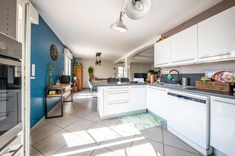 Maison - 110 m² - 6 pièces