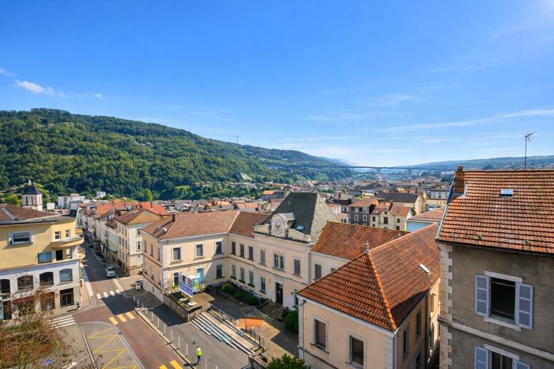 Appartement - 108 m² - 5 pièces