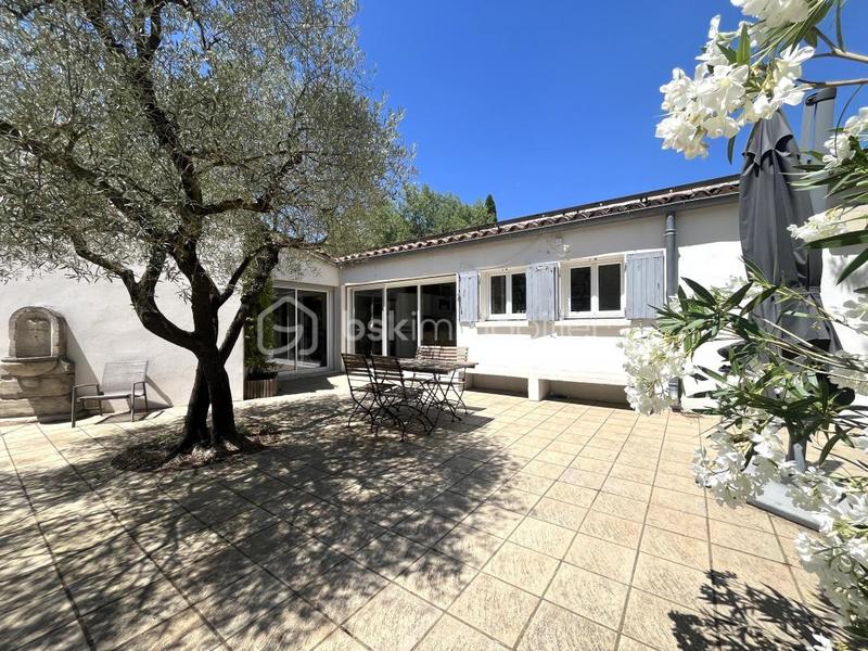 Mas - 130 m² - 5 pièces