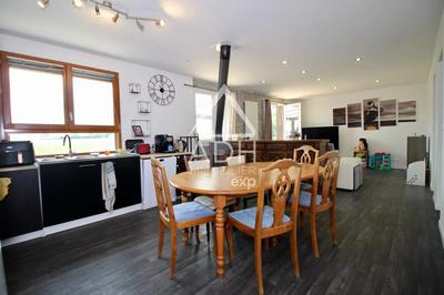 Maison - 118 m² - 6 pièces