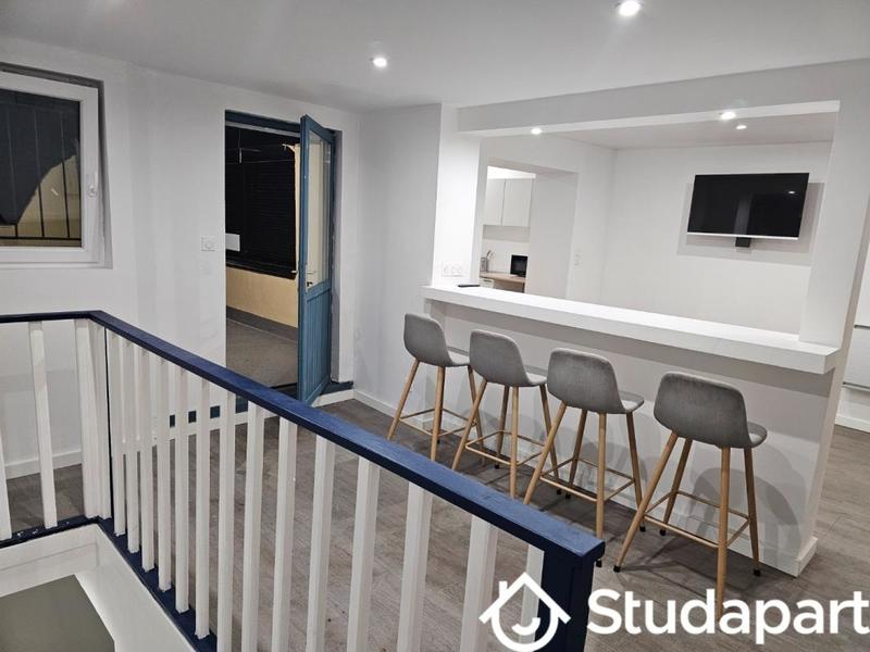 Chambre - 13 m² - 1 pièce