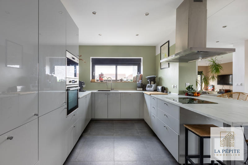 Maison - 117 m² - 4 pièces