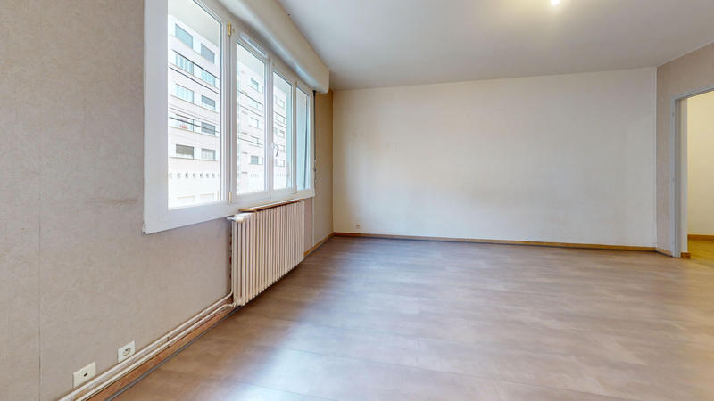 Appartement - 81 m² - 4 pièces